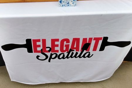 elegant-spatula-tablerunner.jpg